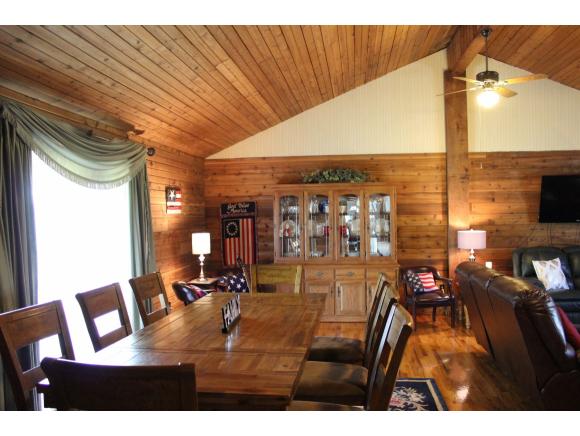 4017 Black Oak