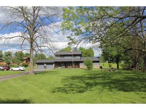 1513 Mccracken Ln