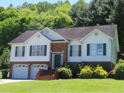 1513 Mccracken Ln