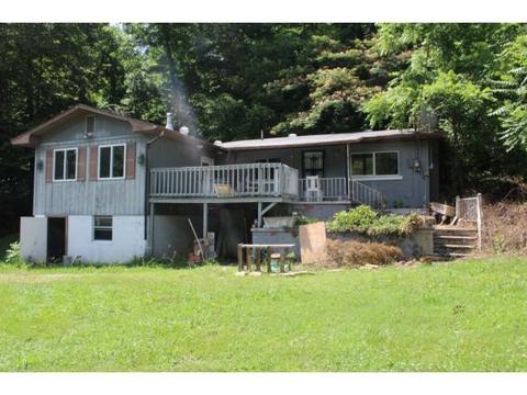 388 Arrowood Dr