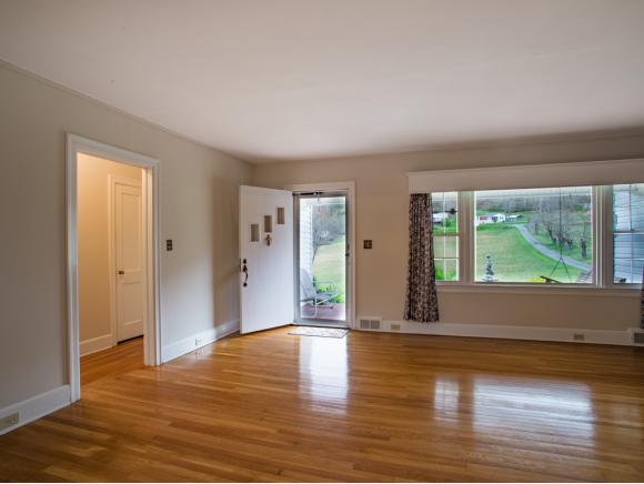 2374 Inglewood Dr
