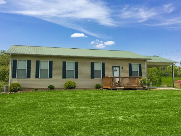 1252 Redbird Ln, Dandridge TN 37725