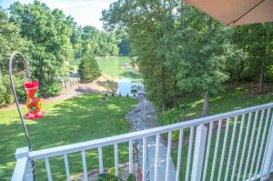For Sale: 1747 Sams Dr Dandridge, TN 37725