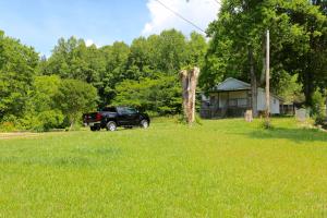 For Sale: 2180 White Wing Rd Lenoir City, TN 37771