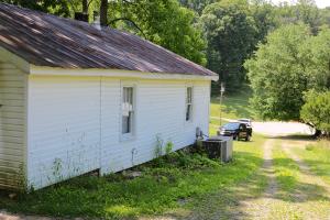 For Sale: 2180 White Wing Rd Lenoir City, TN 37771