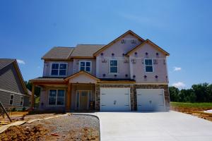 For Sale: 279 Clearmill Dr Lenoir City, TN 37772