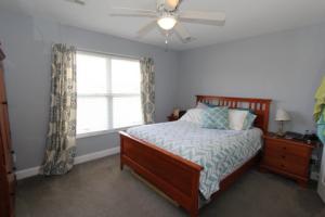 For Sale: 2411 Hallerins Ct #APT 4 Maryville, TN 37801