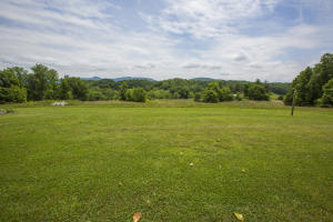 For Sale: 3440 Whaley Rd Sevierville, TN 37876