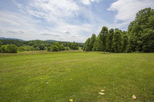 For Sale: 3440 Whaley Rd Sevierville, TN 37876
