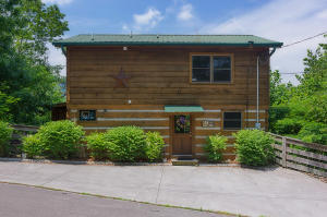 For Sale: 219 Tolliver Tr Townsend, TN 37882