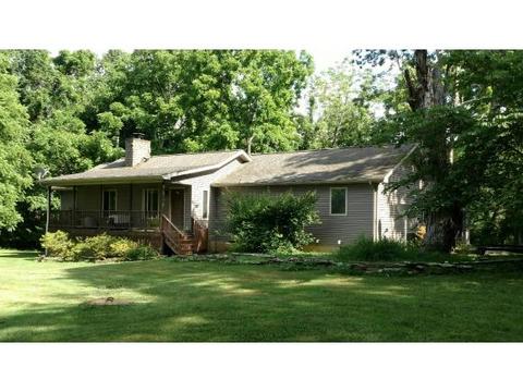 974 E Highway 25-70