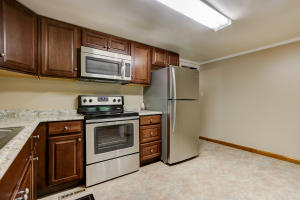 For Sale: 1501 Bradshaw Garden Dr Knoxville, TN 37912