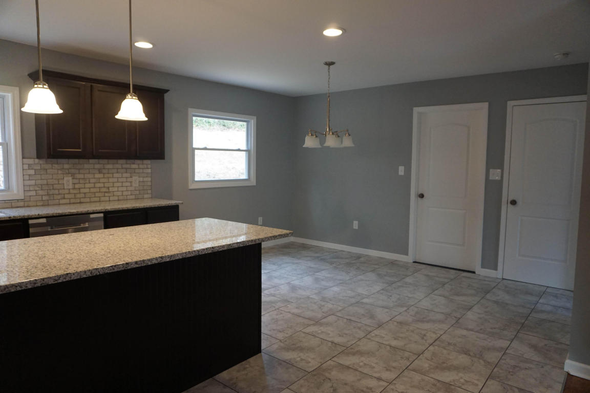 4407 Shangri-la Dr