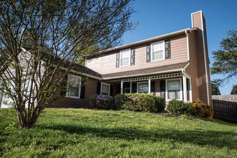 6907 Dogwood Dr