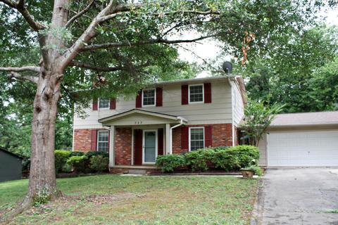 6907 Dogwood Dr