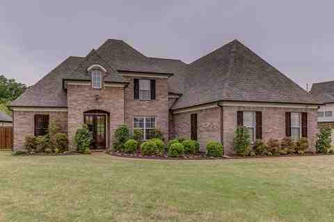12518 Magnolia Bend Dr
