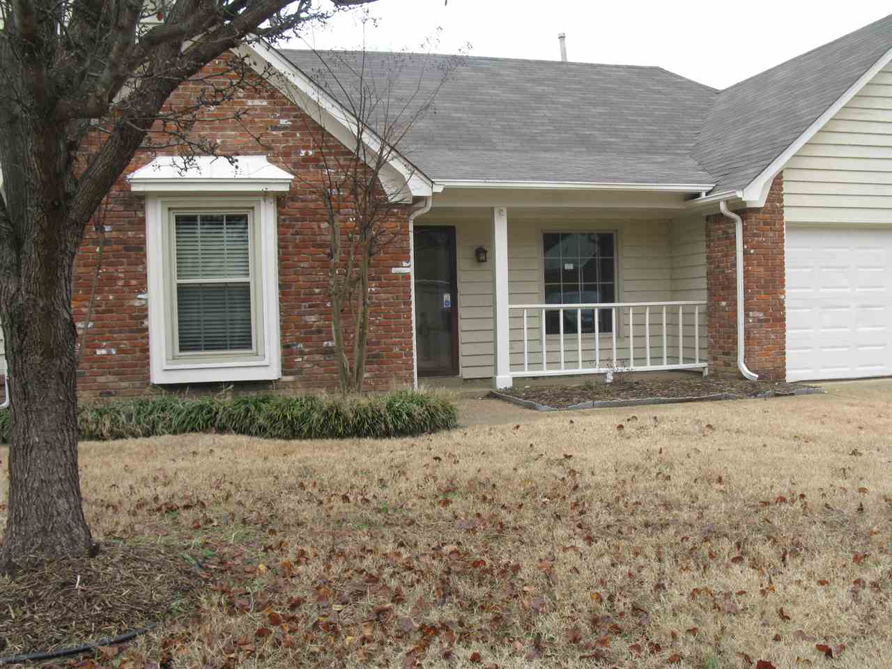 3816 Windyke Dr