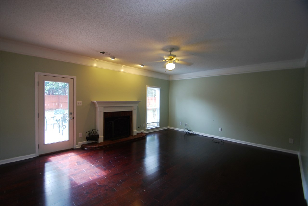323 E Harpers Ferry Rd
