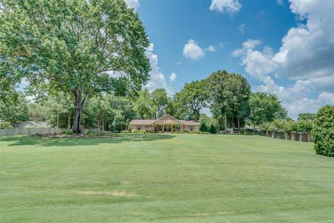 300 Windbrook Dr