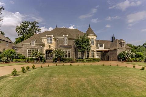 300 Windbrook Dr