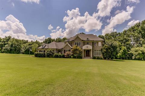 2515 Langston Ln