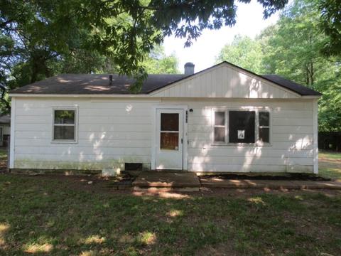 4639 Addington Dr