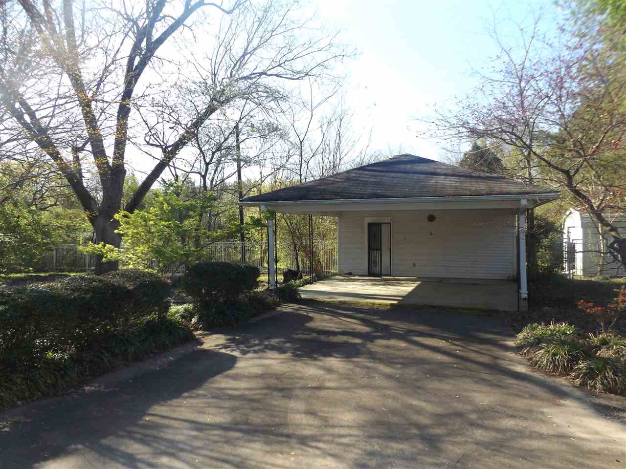 801 Tate N Rd N