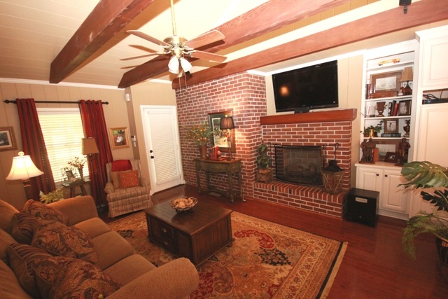 849 Belton Rd