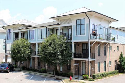 96 Island Crest Cir