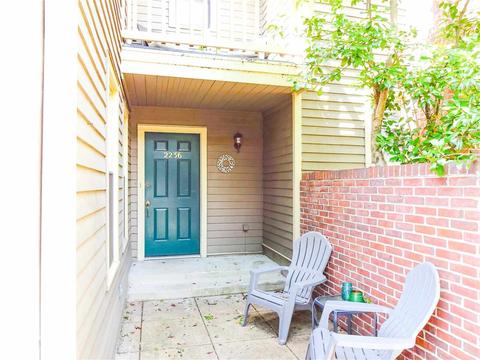 2535 Union Ave