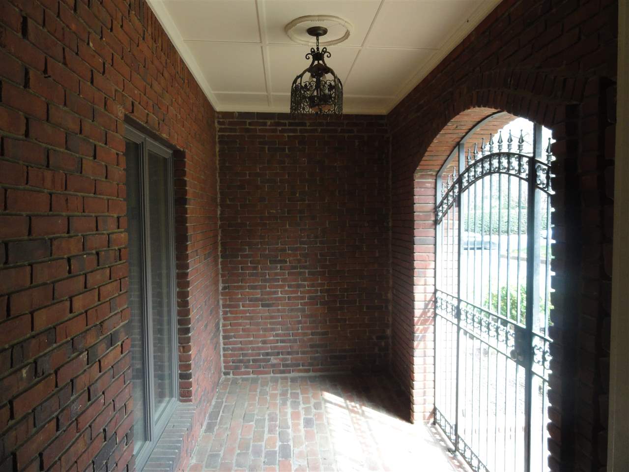 205 S Reese St