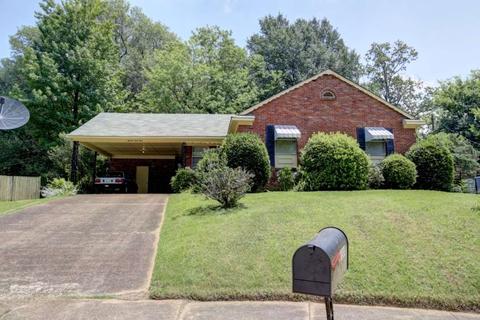 3483 Julia St