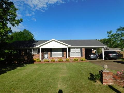 395 Cagle Cir