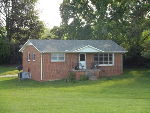 221 Church Of Christ Rd