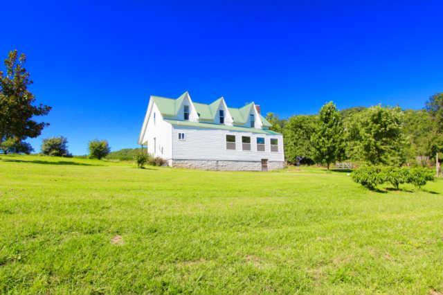 524 Chapman Hollow Rd