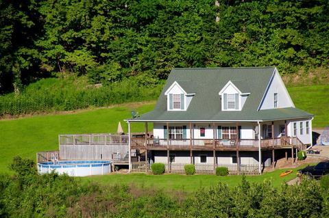524 Chapman Hollow Rd