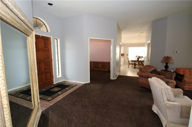 806 Deerlake Ct
