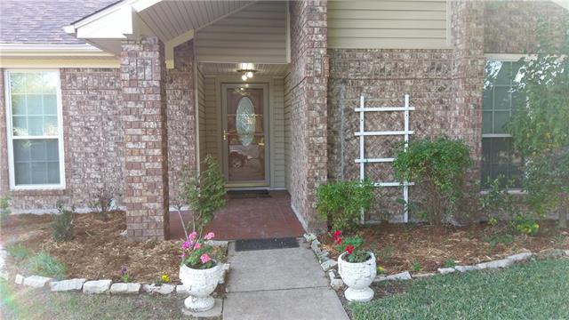 1530 Mayflower Dr