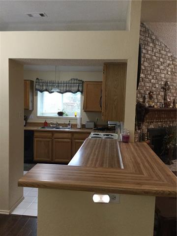 1530 Mayflower Dr