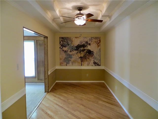 1528 Sleepy Hollow Dr
