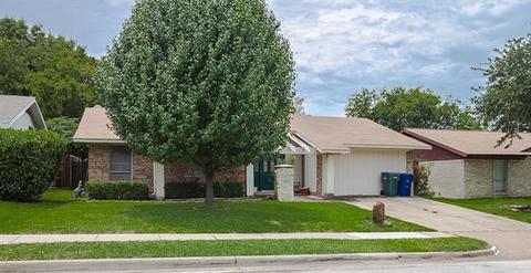3017 Lockwood Cir