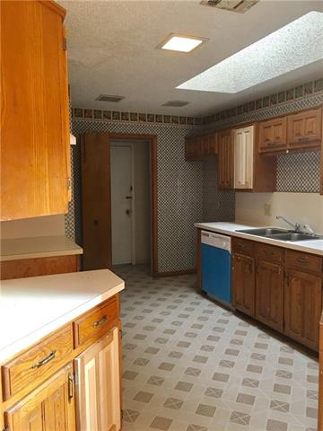 2309 Smoky Hill Rd