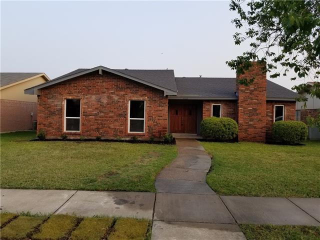 2822 Cliffbrook Dr
