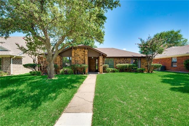 1737 Blackstone Dr