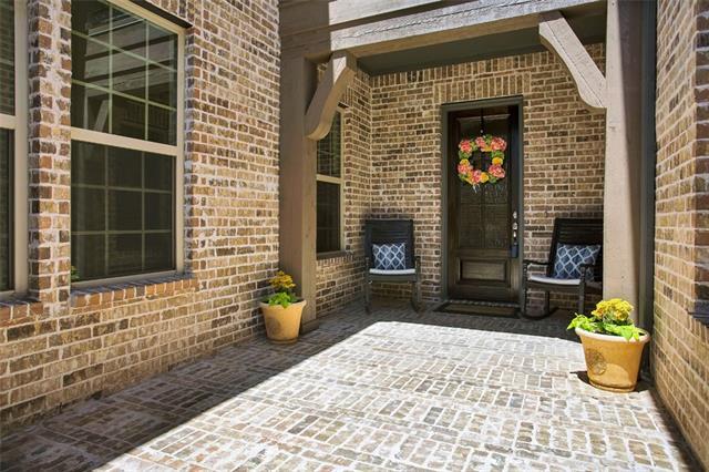3702 Mesquite Ct