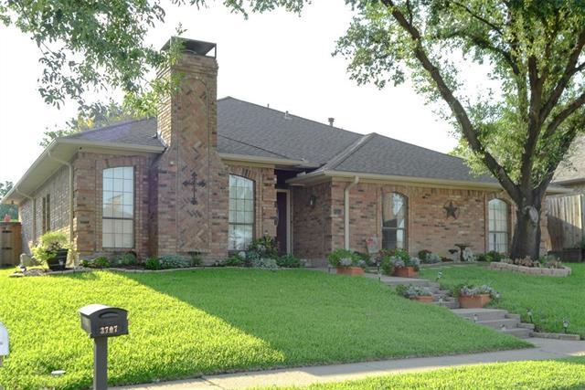 1740 Hartford Dr