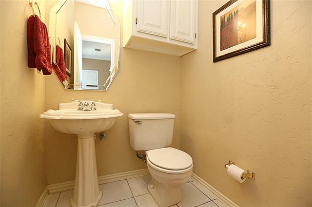 For Sale: 1222 Shadetree Ln Allen, TX 75013