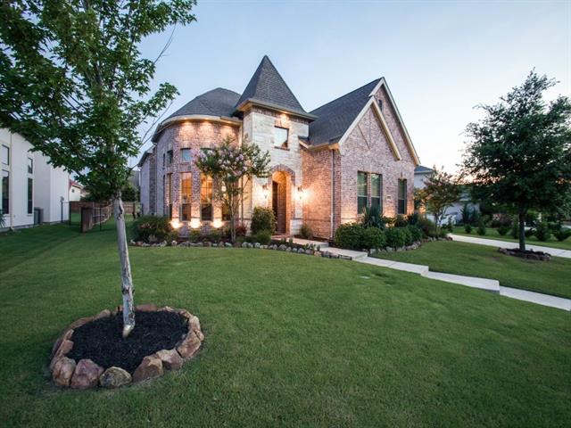 1079 Hawkwood Way