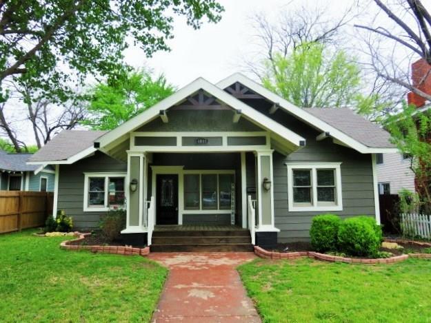 213 Ross Ave