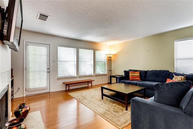 1012 Mossvine Dr